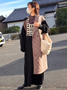 「BEAMS」｜「アイテム（ノーカラーコート）」を使った、usakiさん（レディース・156cm）の冬コーディネート