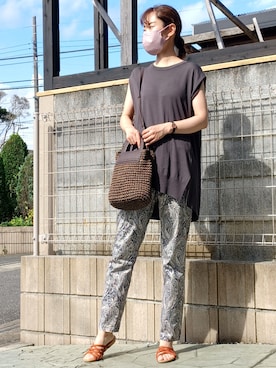 「ブラウンコーデ」｜「アイテム（アナログ腕時計）」を使った、usakiさん（レディース・156cm）の夏コーディネート