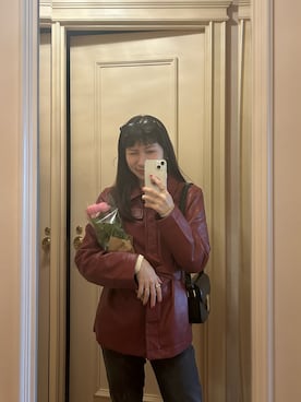 「アイテム（ライダースジャケット、レッド系）」を使った、RYOKOさん（レディース・153cm）の冬コーディネート