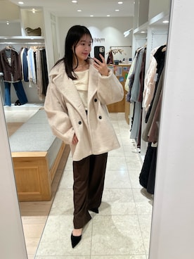 「アイテム（パンプス）」を使った、アヤカさん（レディース・160cm・20代）の冬コーディネート