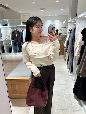 「アイテム（パンプス）」を使った、アヤカさん（レディース・160cm・20代）の冬コーディネート