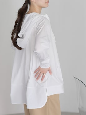 「PREFERIR（プレフェリール）の接触冷感＆UVカット ライトフードパーカー（パーカー、ホワイト系）」を使った、PREFERIR_webさん（レディース・162cm）の春コーディネート
