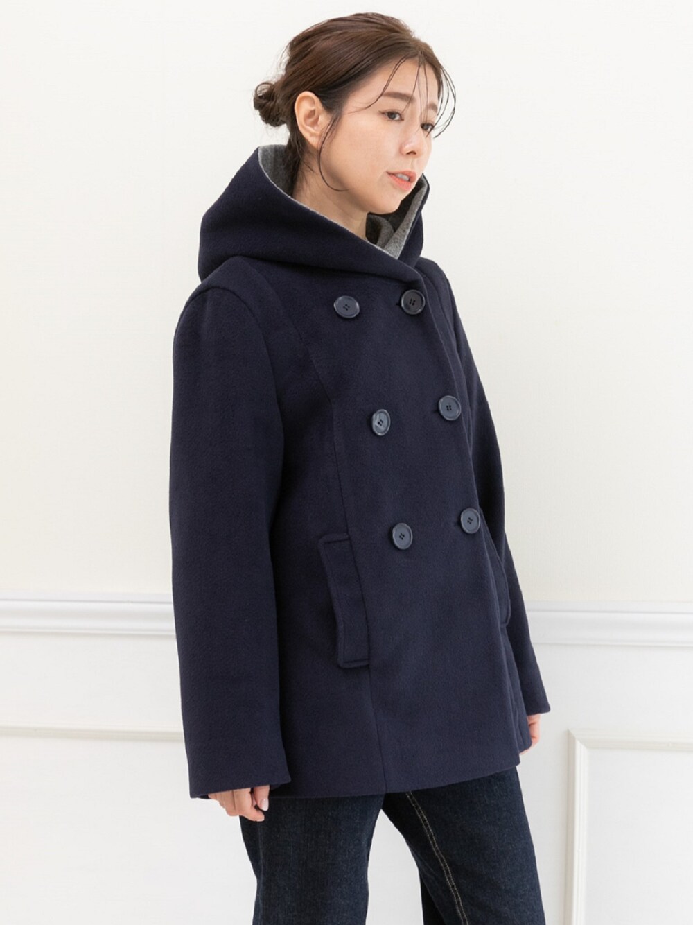 「冬コーデ、クリスマスに着たい服、マイベストコーデ2024、大人可愛い、プレフェリール、PREFERIR、ピーコート、Pコート、秋冬コーデ、デニム、おでかけコーデ、オトナカジュアル、大人女子、冬アウター、ママファッション」｜「PREFERIRのフーディー Pコート（ピーコート、ブルー系）」を使った、PREFERIR_webさん（レディース・160cm）の冬コーディネートの1枚目の写真
