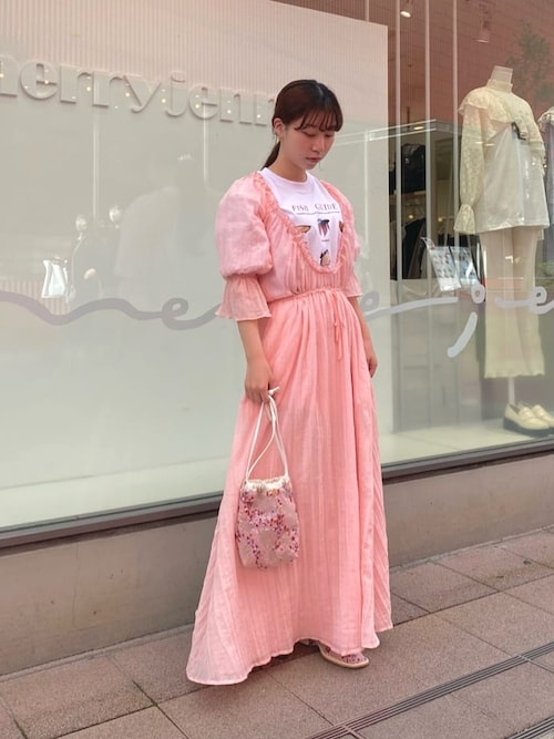 Merry Jenny 梅田エスト店merry Jenny 梅田店さんのtシャツ カットソーを使ったコーディネート Zozotown