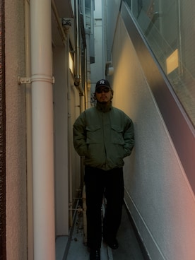 「SCHOTT」｜「アイテム（ミリタリージャケット）」を使った、Ryuji Abeさん（メンズ・176cm）の冬コーディネート