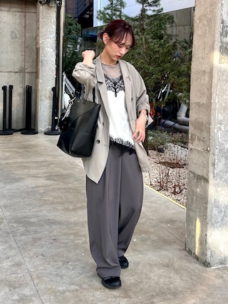 「NOGLE（ノグル）のマグネティックラメシアートップス（Tシャツ/カットソー）」を使った、UMIさん（レディース・165cm）の春コーディネート