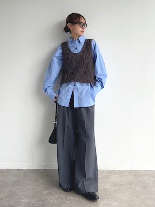 「NOGLE（ノグル）のツータックチェックスラブワイドスラックス（スラックス）」を使った、UMIさん（レディース・165cm）の春コーディネート