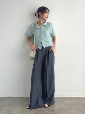 「アイテム（ハンドバッグ）」を使った、UMIさん（レディース・165cm）の春コーディネート