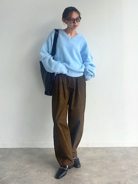 「アイテム（トートバッグ）」を使った、UMIさん（レディース・165cm）の冬コーディネート