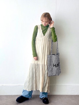 「メロートップス」｜「アイテム（ワンピース/ドレス）」を使った、UMIさん（レディース・165cm）の春コーディネート