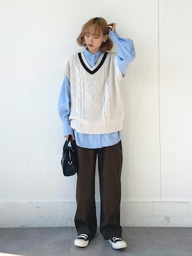 「Chillfar（チルファー）のアイテム」を使った、UMIさん（レディース・165cm）の秋コーディネート