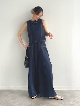「CHARLES & KEITH（チャールズ & キース）のアイテム」を使った、UMIさん（レディース・165cm）の夏コーディネート
