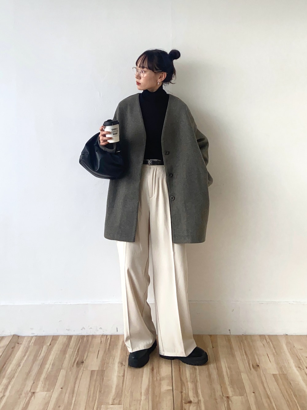 UMI｜select MOCAのノーカラーコートを使ったコーディネート - WEAR