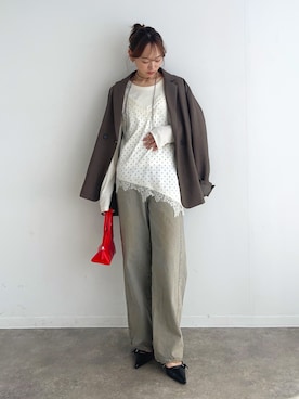 「アイテム（テーラードジャケット）」を使った、UMIさん（レディース・165cm）の春コーディネート