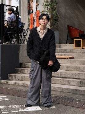 「アイテム（カーゴパンツ）」を使った、KAIさん（メンズ・183cm）の秋コーディネート