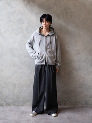 「Camphor wood（カンファーウッド）の２tuck wide baggy slacks / ２タックワイドバギーフレアスラックス（スラックス）」を使った、KAIさん（メンズ・183cm）の夏コーディネート