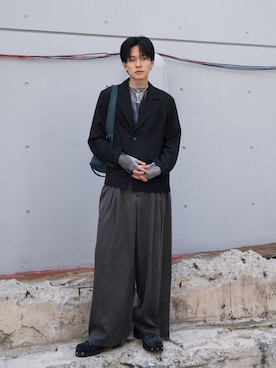 「CASPER JOHN（キャスパージョン）のSheer tailored jacket/シアーテーラードジャケット（Tailored jacket、ブラック系）」を使った、KAIさん（メンズ・183cm）の春コーディネート