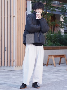 「my beautiful landlet（マイビューティフルランドレット）のアイテム（バッグ）」を使った、KAIさん（メンズ・183cm）の冬コーディネート