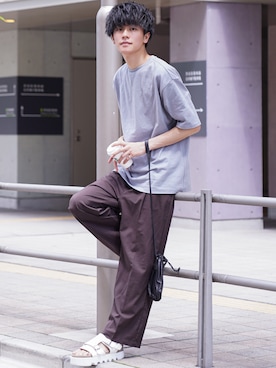 「MAISON SPECIAL（メゾンスペシャル）のアイテム（サンダル）」を使った、KAIさん（メンズ・183cm）の夏コーディネート