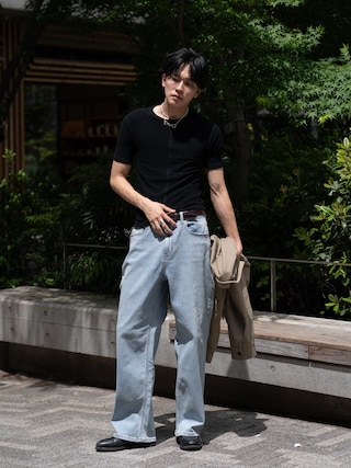 「MUSINSA STANDARD（ムシンサスタンダード）の[クールタンダード] ワイドデニムパンツ [スカイブルー]（デニムパンツ）」を使った、KAIさん（メンズ・183cm）の春コーディネート