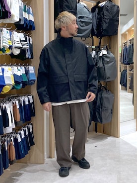 「GLOBAL WORK（グローバルワーク）のアイテム（パンツ）」を使った、大平さん（メンズ・170cm）の秋コーディネート