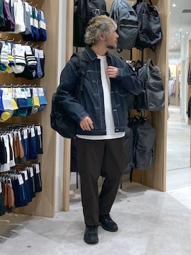 「アイテム（デニムジャケット）」を使った、大平さん（メンズ・170cm）の秋コーディネート