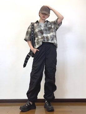 「タックイン」｜「アイテム（キャップ）」を使った、　lunaさん（レディース・162cm）の夏コーディネート