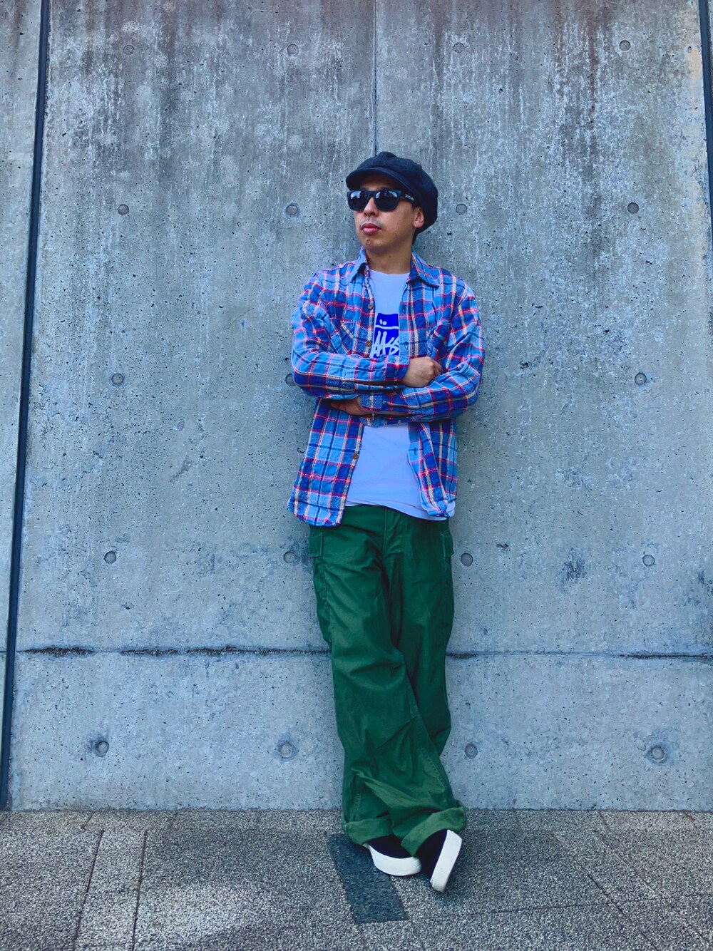 「お洒落さんとつながりたい、今日のコーデ、シンプル、シンプルコーデ、アメカジ、古着MIX、古着、古着コーデ、古着好きな人と繋がりたい、低身長、低身長コーデ」｜「VINTAGEのアイテム（シャツ/ブラウス、ブルー系）」を使った、たつやさん（メンズ・155cm）の秋コーディネートの1枚目の写真