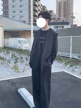 「Yohji Yamamoto（ヨウジヤマモト）のアイテム（Tシャツ/カットソー）」を使った、しろさん（メンズ・173cm）の春コーディネート