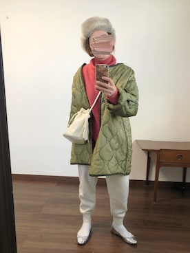 「巾着バッグ」｜「アイテム（ミリタリージャケット）」を使った、nanさん（レディース・155cm）の冬コーディネート