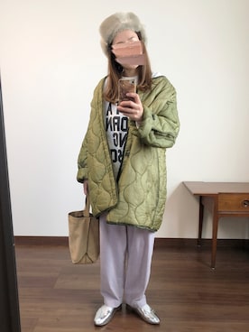 「シルバーシューズ」｜「アイテム（キャップ）」を使った、nanさん（レディース・155cm）の秋コーディネート