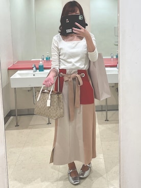 「アイテム（その他トップス）」を使った、Ayanoさん（レディース・160cm・20代）の秋コーディネート
