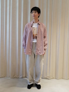 「Clarks（クラークス）のアイテム（その他シューズ）」を使った、Bshopスタッフさん（メンズ・177cm）の秋コーディネート