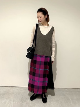 「アイテム（Tシャツ/カットソー）」を使った、Bshopスタッフさん（レディース・150cm）の秋コーディネート