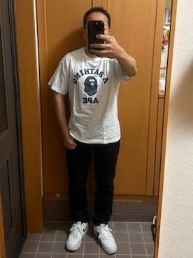 「A BATHING APE（アベイシングエイプ）のアイテム（Tシャツ/カットソー、ホワイト系）」を使った、TEDTEDMANさん（メンズ・168cm）の春コーディネート