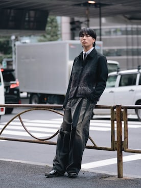 「SUBLATIONS（サブレーションズ）のアイテム（デニムパンツ、ブラック系）」を使った、kanayamataiseiさん（メンズ・178cm）の春コーディネート