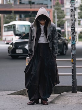 「SUBLATIONS（サブレーションズ）のアイテム（カーゴパンツ、ブラック系）」を使った、kanayamataiseiさん（メンズ・178cm）の春コーディネート