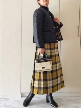「MACKINTOSH PHILOSOPHY（ﾏｯｷﾝﾄｯｼｭ ﾌｨﾛｿﾌｨｰ）のアイテム（ジャケット/アウター）」を使った、NAnaさん（レディース・158cm）の秋コーディネート