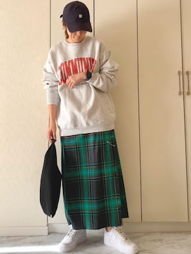 「キルトスカート」｜「アイテム（スウェット）」を使った、NAnaさん（レディース・158cm）の冬コーディネート
