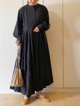 「プリーツバッグ」｜「アイテム（シャツワンピース）」を使った、NAnaさん（レディース・158cm）の夏コーディネート