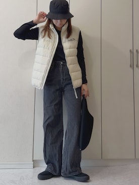 「アイテム（ダウンベスト）」を使った、NAnaさん（レディース・158cm）の秋コーディネート