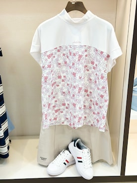 「adabat（アダバット）の【UVカット】クローバープリント切替モックT（Tシャツ/カットソー、ピンク系）」を使った、madderさん（レディース・152cm）の春コーディネート