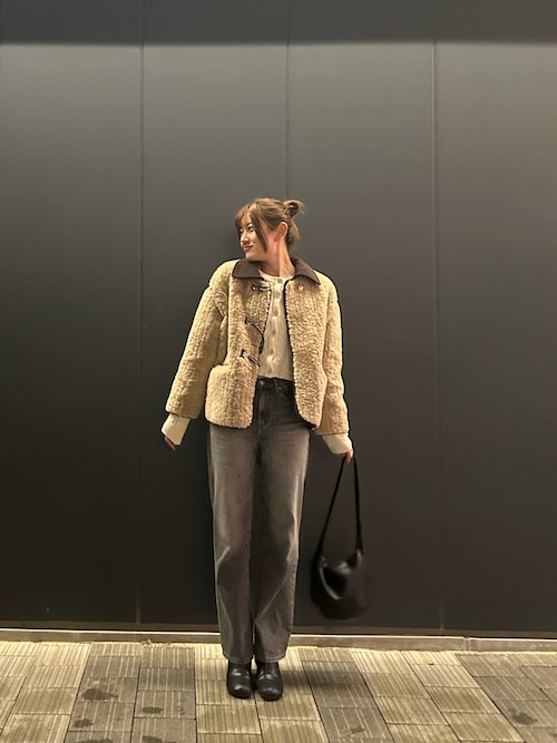 LA POMME petit（ラポミ・プチ）の「Fluffy Shearling Fur Coat With 