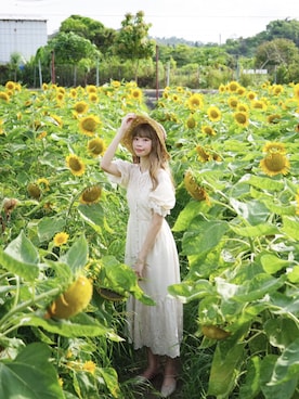 「花見コーデ」｜「アイテム（ワンピース）」を使った、🍨𝕂𝔸𝕐𝔸 さん（レディース・167cm）の夏コーディネート