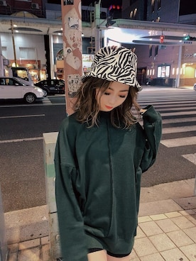 「envym_staff」｜「アイテム（帽子）」を使った、ENVYM_ERIKAさん（レディース・160cm）の秋コーディネート