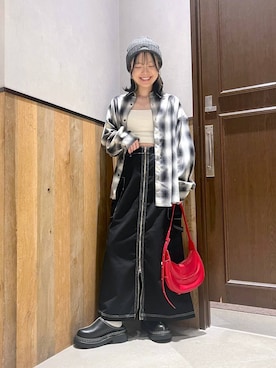 「若見え」｜「アイテム（ニットキャップ/ビーニー）」を使った、ミンチャンさん（レディース・155cm）の秋コーディネート
