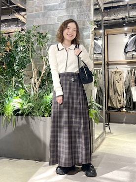 「アイテム（スリッポン）」を使った、ミンチャンさん（レディース・155cm・30代）の秋コーディネート