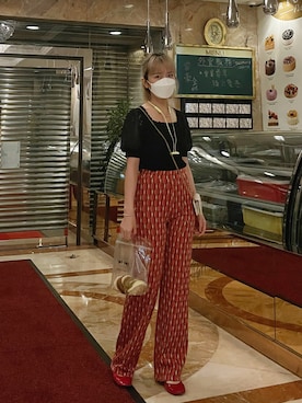 「通勤穿搭」｜「アイテム（パンツ）」を使った、KEROYOさん（レディース・167cm）の夏コーディネート