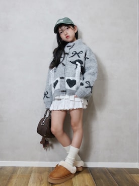 「アイテム（カーディガン/ボレロ）」を使った、hisuiさん（キッズ・130cm）の秋コーディネート