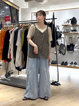 「LEPSIM（レプシィム）のイージーデニムパンツ　630150【KKfashion紹介アイテム】（デニムパンツ、ブルー系）」を使った、やまゆかさん（レディース・161cm）の夏コーディネート